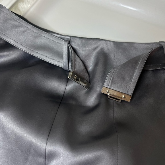 OSCAR DE LA RENTA SILVER INVERTED FLAT PLEAT SATIN SKIRT NEW WITH TAGS - Picture 9 of 14